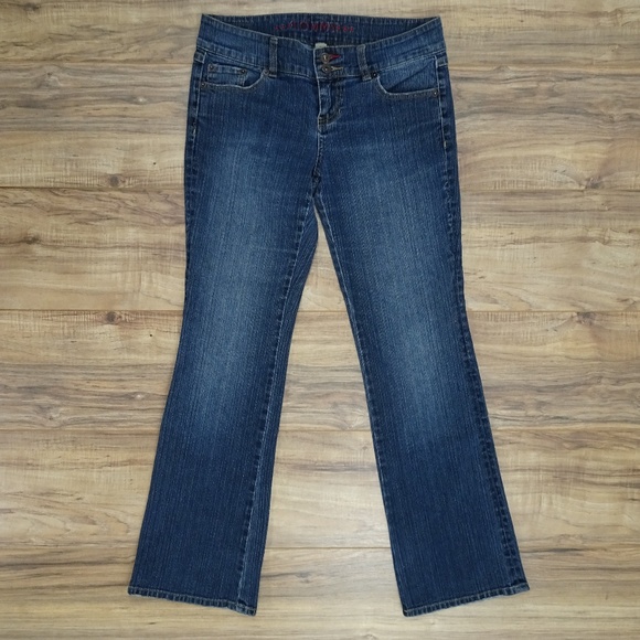 Tommy Hilfiger Juniors Luy-Luy Boot Cut Jeans - Picture 1 of 5